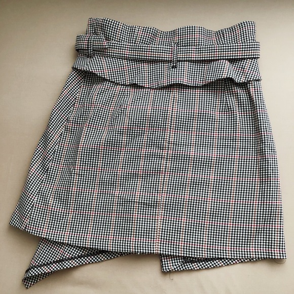 NWOT — very cute Zara suit skirt - Picture 2 of 4